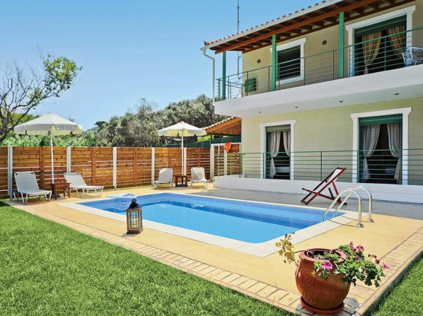 Aselinos Villa Sleeps 4 Pool Air Con WiFi
